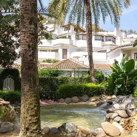 Beach Apartment. Newly Renovated. Marbella Exterior photo