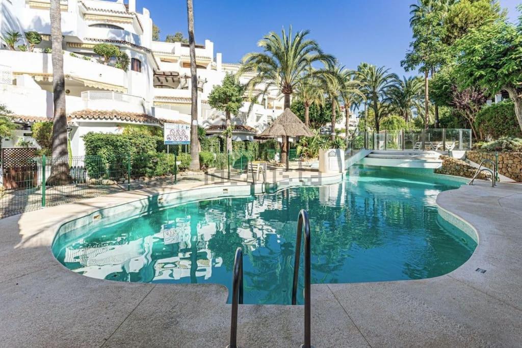 Apartment. Newly Renovated. * Marbella